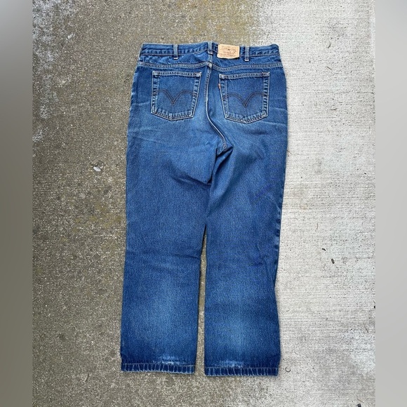 Vintage Levi’s OrangeTab Dark Wash Jeans Size 36 - Picture 2 of 5